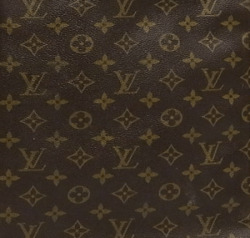 MONOGRAM CANVAS